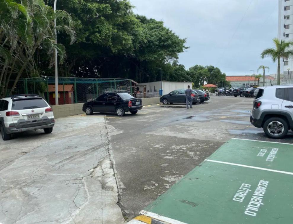 Apartamento Luxo Requinte 30 Mts Da Da Barra Posto 8